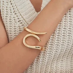 Armreif - Asymmetrical Elegance