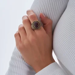 Ring - Burgundy Oval