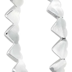 Ring - Heart Row