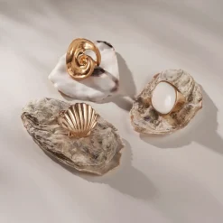 Ring - White Statement