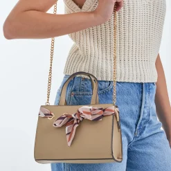 Tasche - Compact Elegance